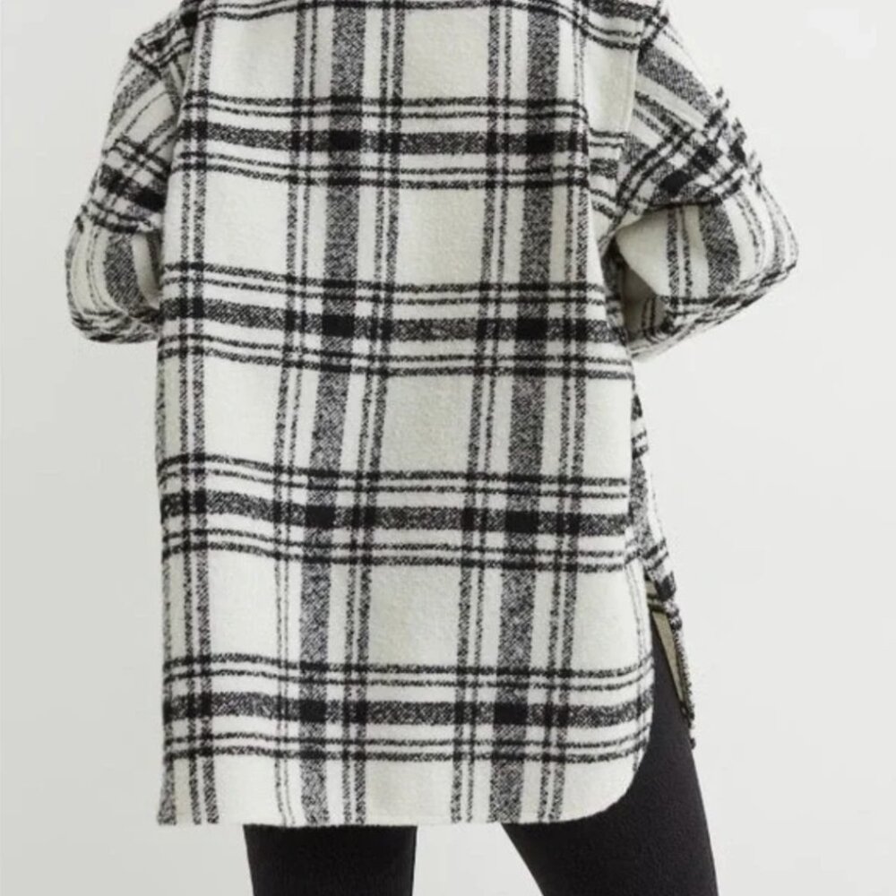 H&M | Plaid Shacket - Picture 3 of 8